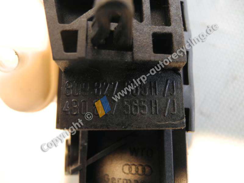 Audi A3 8L Bj.1999 Hecktürgriff mit Schließmechanik 8D9827565H/J